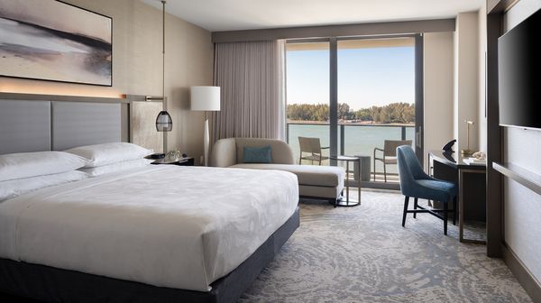 JW Marriott Clearwater Beach Resort & Spa interior