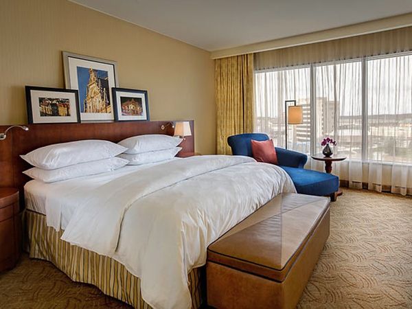 JW Marriott Hotel Grand Rapids interior
