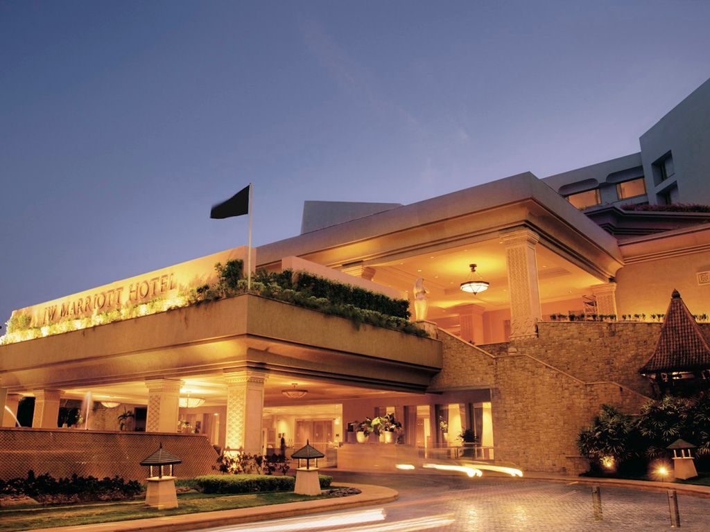 JW Marriott Mumbai Juhu exterior view