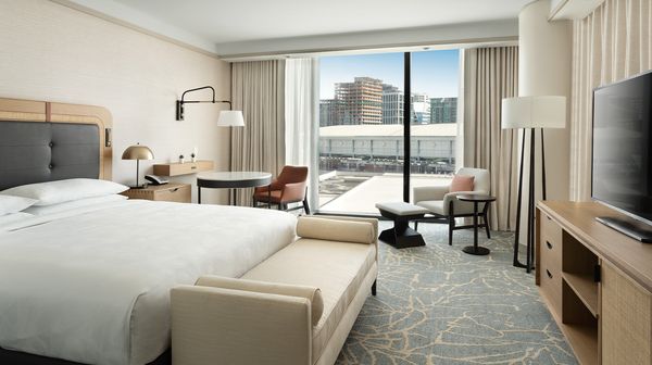 JW Marriott Tampa Water Street interior