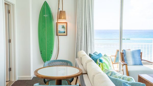 Kaimana Beach Hotel interior