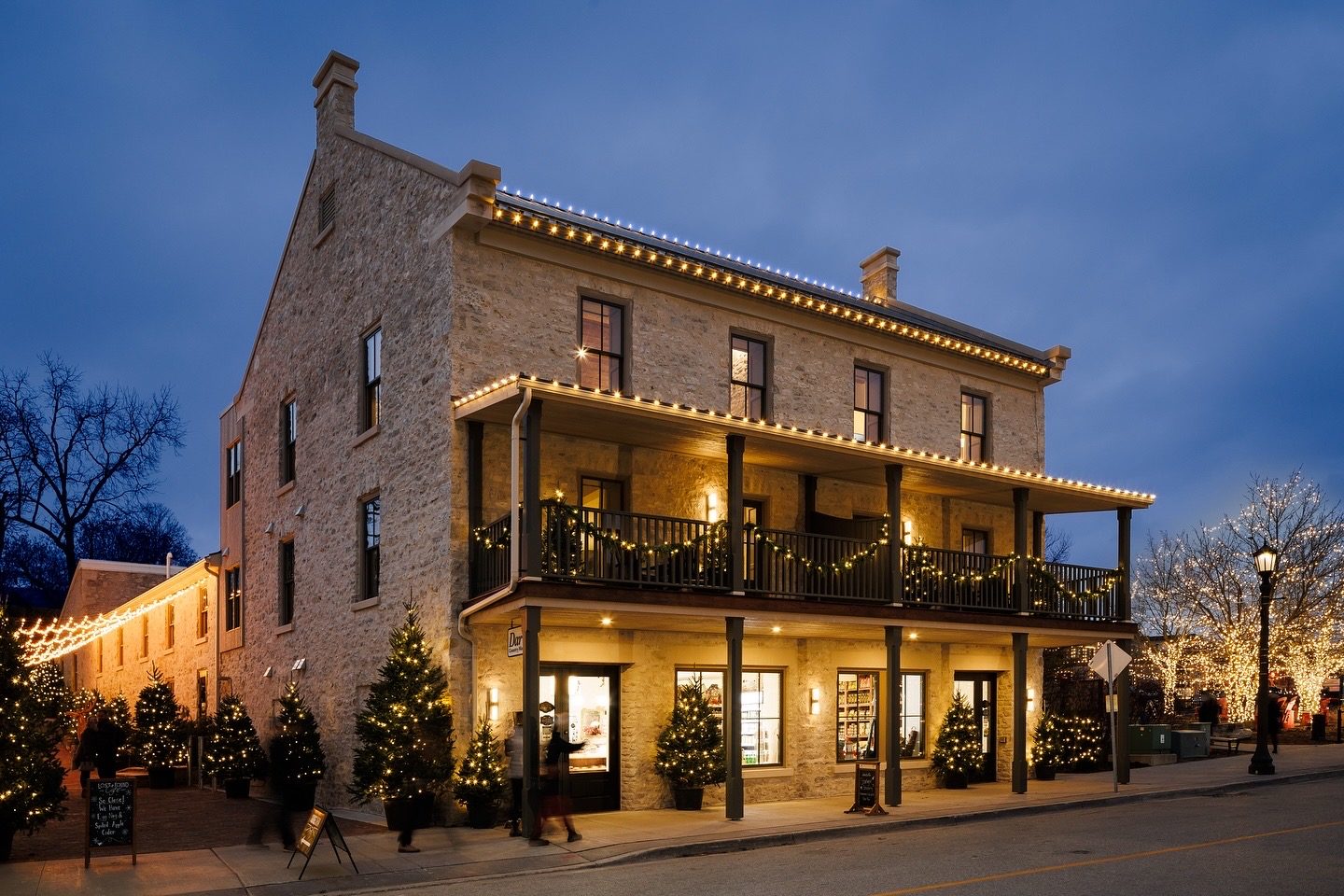 Kat Florence Hotels exterior view