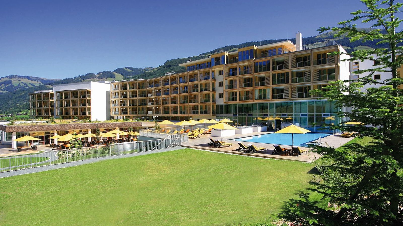 Kempinski Hotel Das Tirol Kitzbuehel Alps exterior view