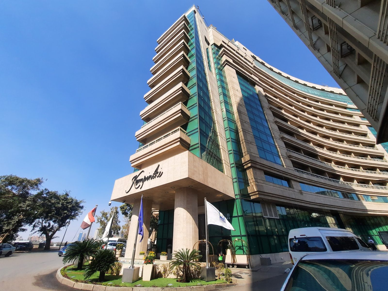 Kempinski Nile Hotel Cairo exterior view