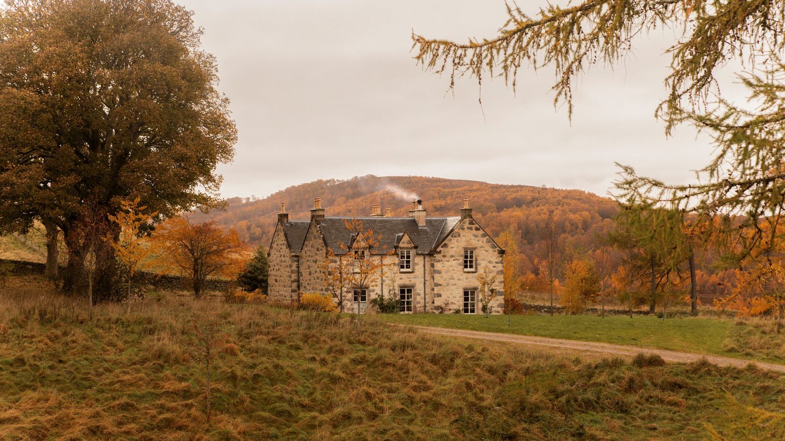 Killiehuntly Farmhouse & Cottage exterior view