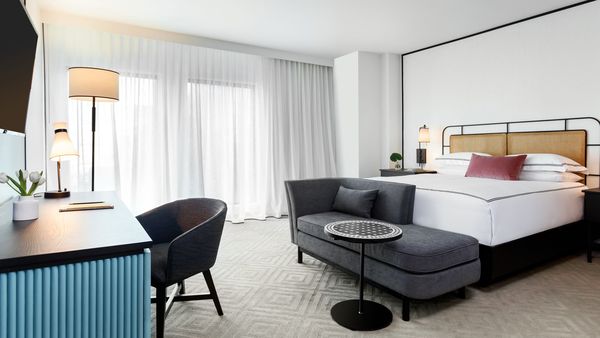 Kimpton Hotel Fontenot interior