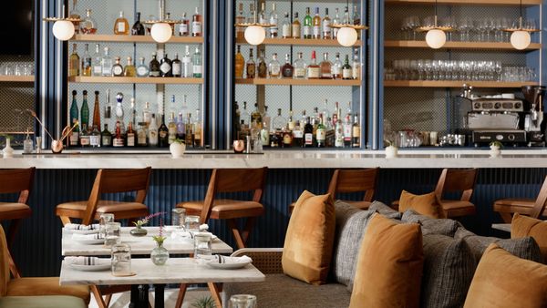 Kimpton Surfcomber Hotel interior