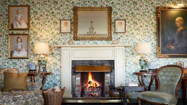 Kinloch Lodge interior