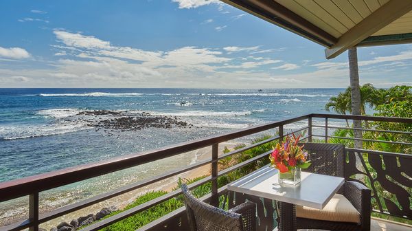 Ko’a Kea Resort on Po’ipu Beach interior
