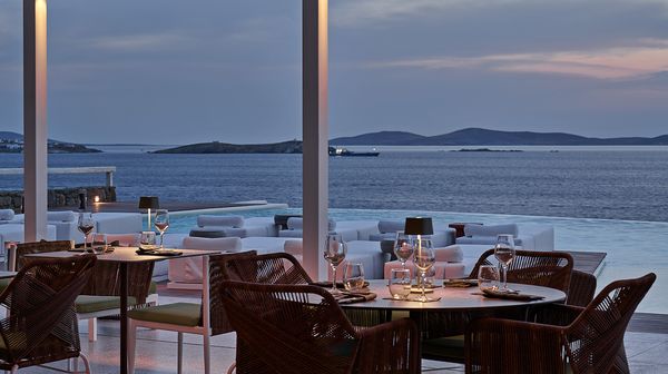 Kouros Hotel & Suites interior