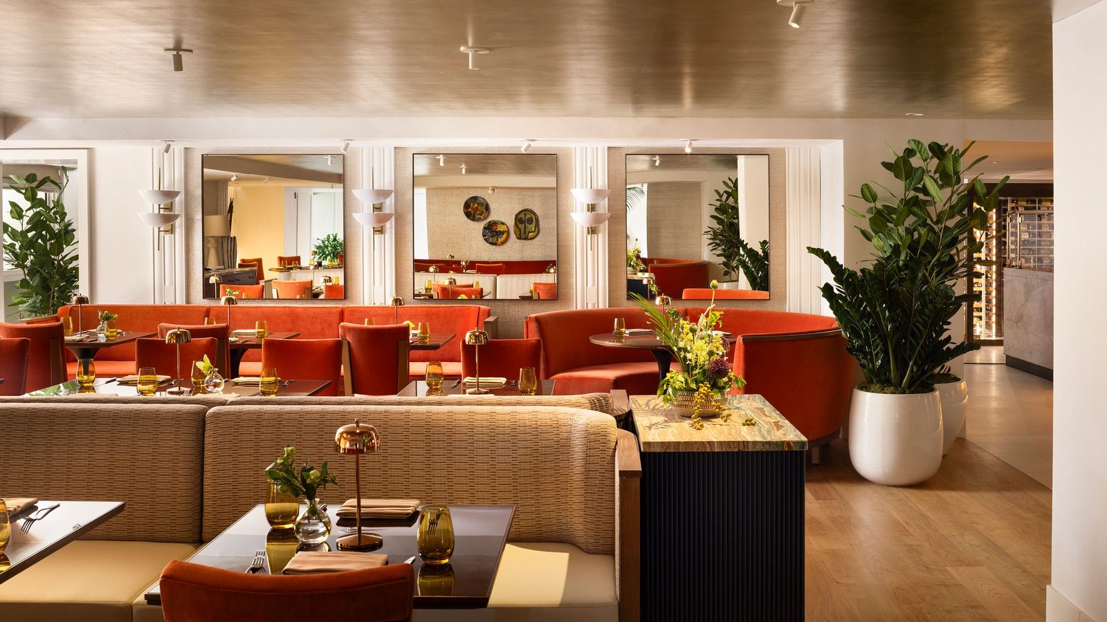 L'Ermitage Beverly Hills exterior view