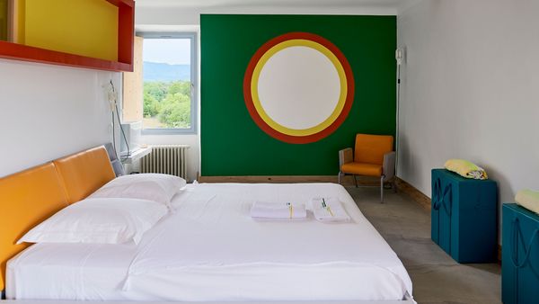 La Ferme HI bride interior