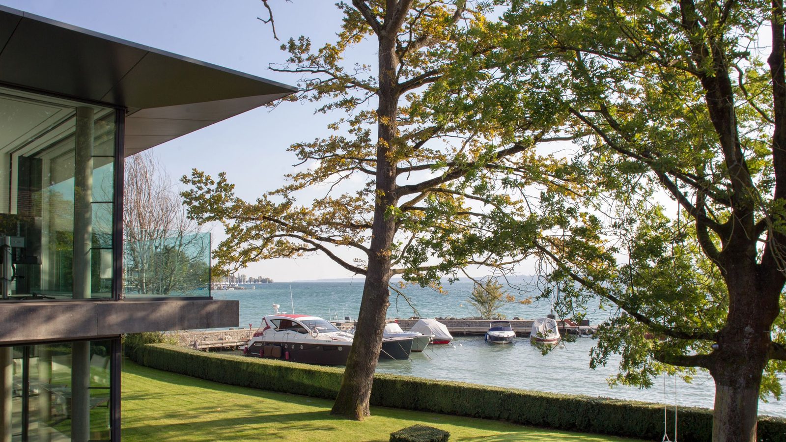 La Réserve Hotel Spa and Villa Genève exterior view