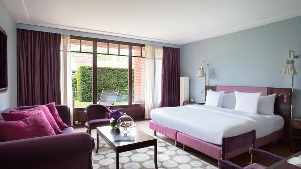 La Réserve Hotel Spa and Villa Genève interior