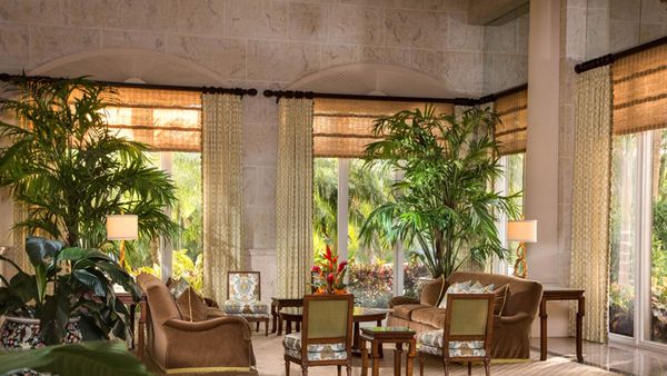 Lago Mar Beach Resort & Club interior