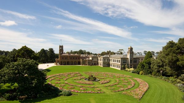 Lancemore Mansion Hotel Werribee Park interior