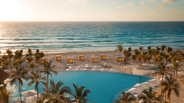 Le Blanc Spa Resort Cancun interior