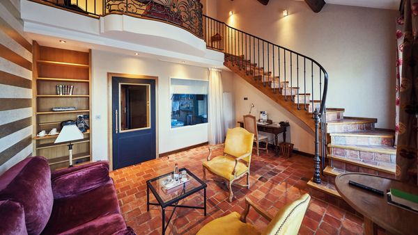 Le Relais Bernard Loiseau interior