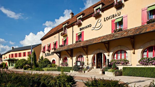 Le Relais Bernard Loiseau interior