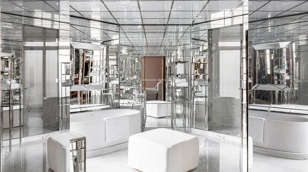 Le Royal Monceau — Raffles Paris interior