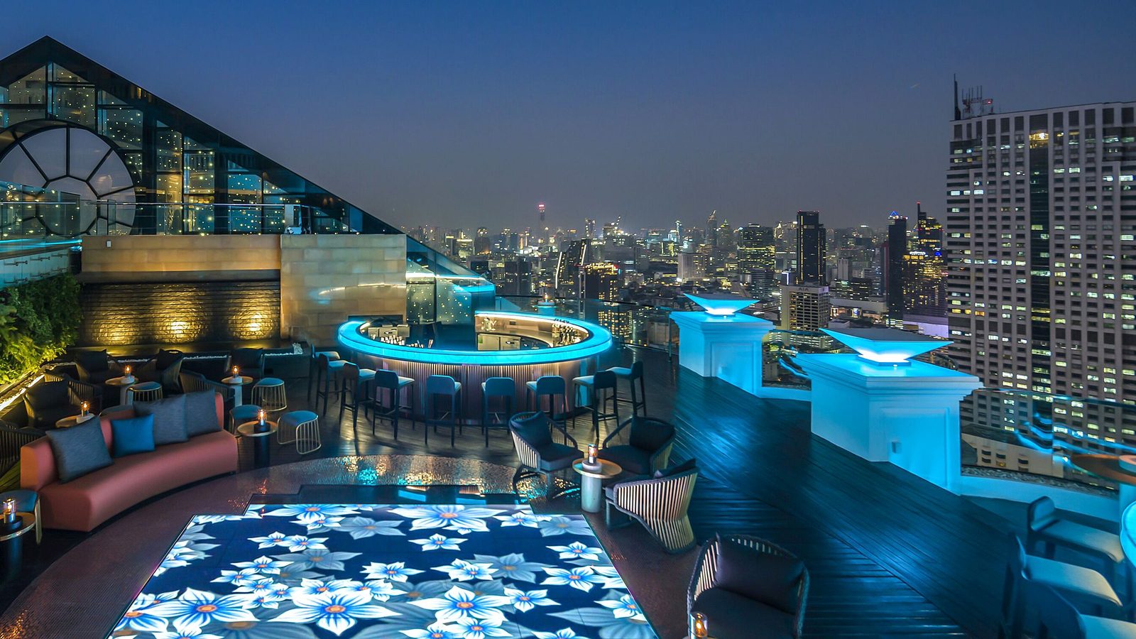 Lebua at State Tower exterior view