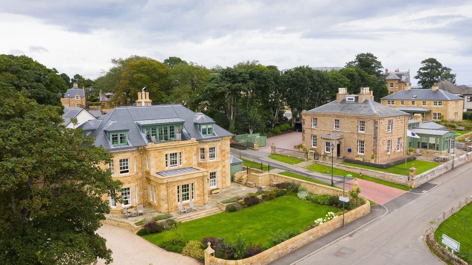 Links House at Royal Dornoch exterior view