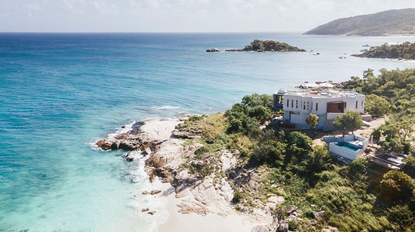 Lizard Island Resort exterior view