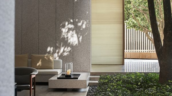 Lohkah Hotel & Spa interior