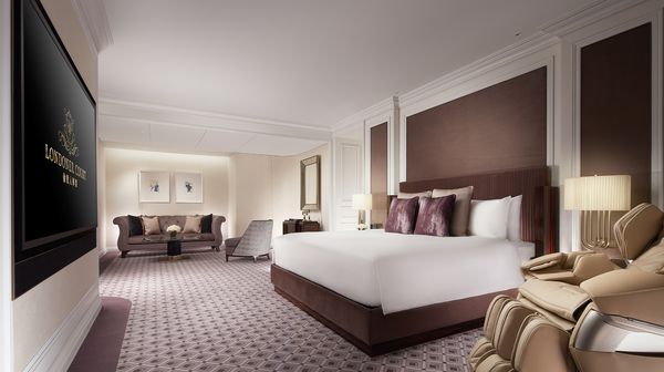 Londoner Court interior