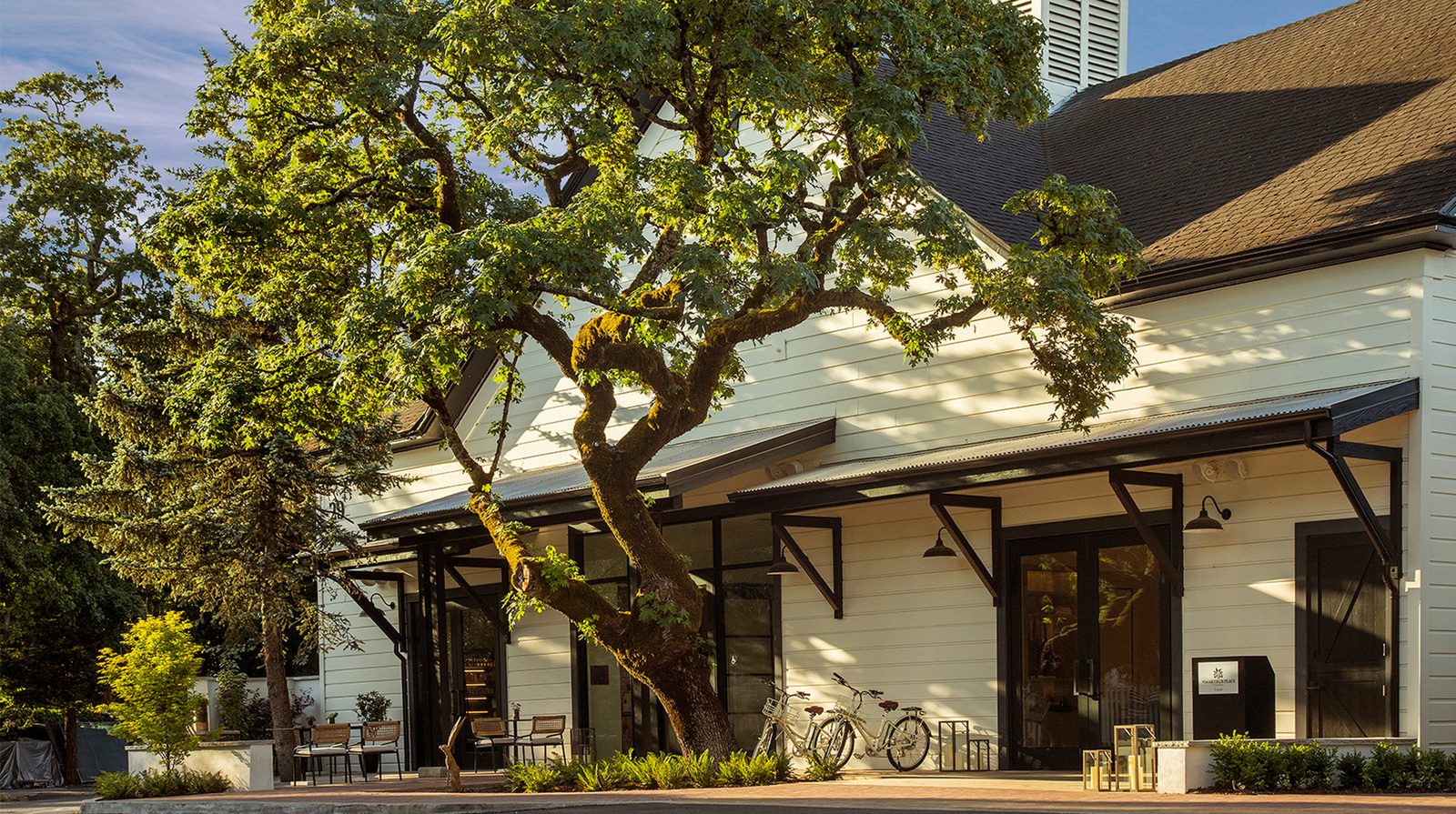 MacArthur Place Hotel & Spa exterior view