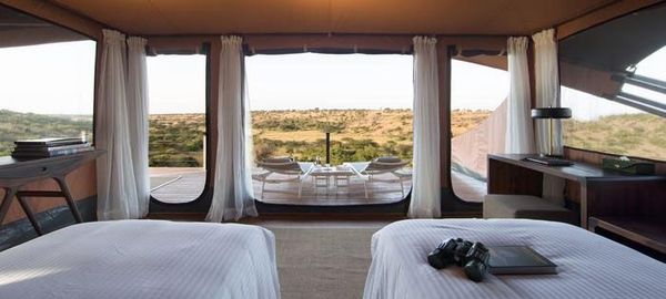 Mahali Mzuri interior