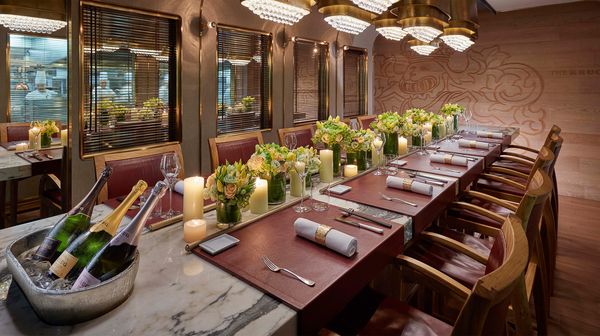 Mandarin Oriental, Hong Kong interior