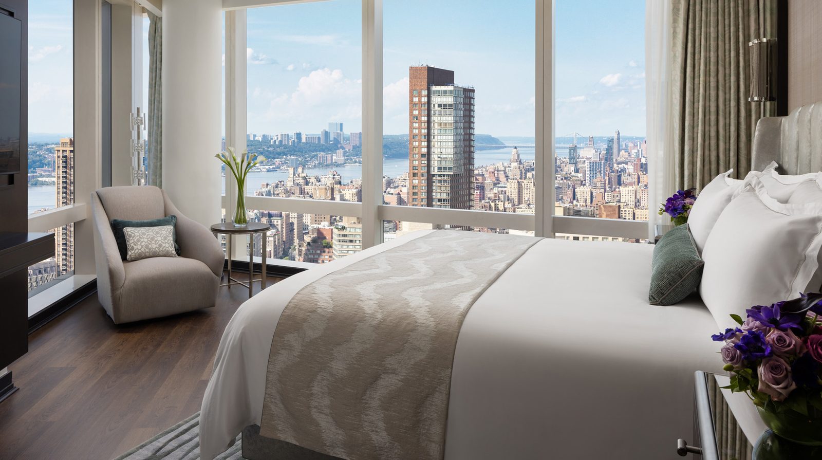 Mandarin Oriental, New York exterior view
