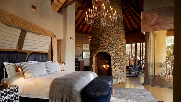 Molori Safari Lodge interior