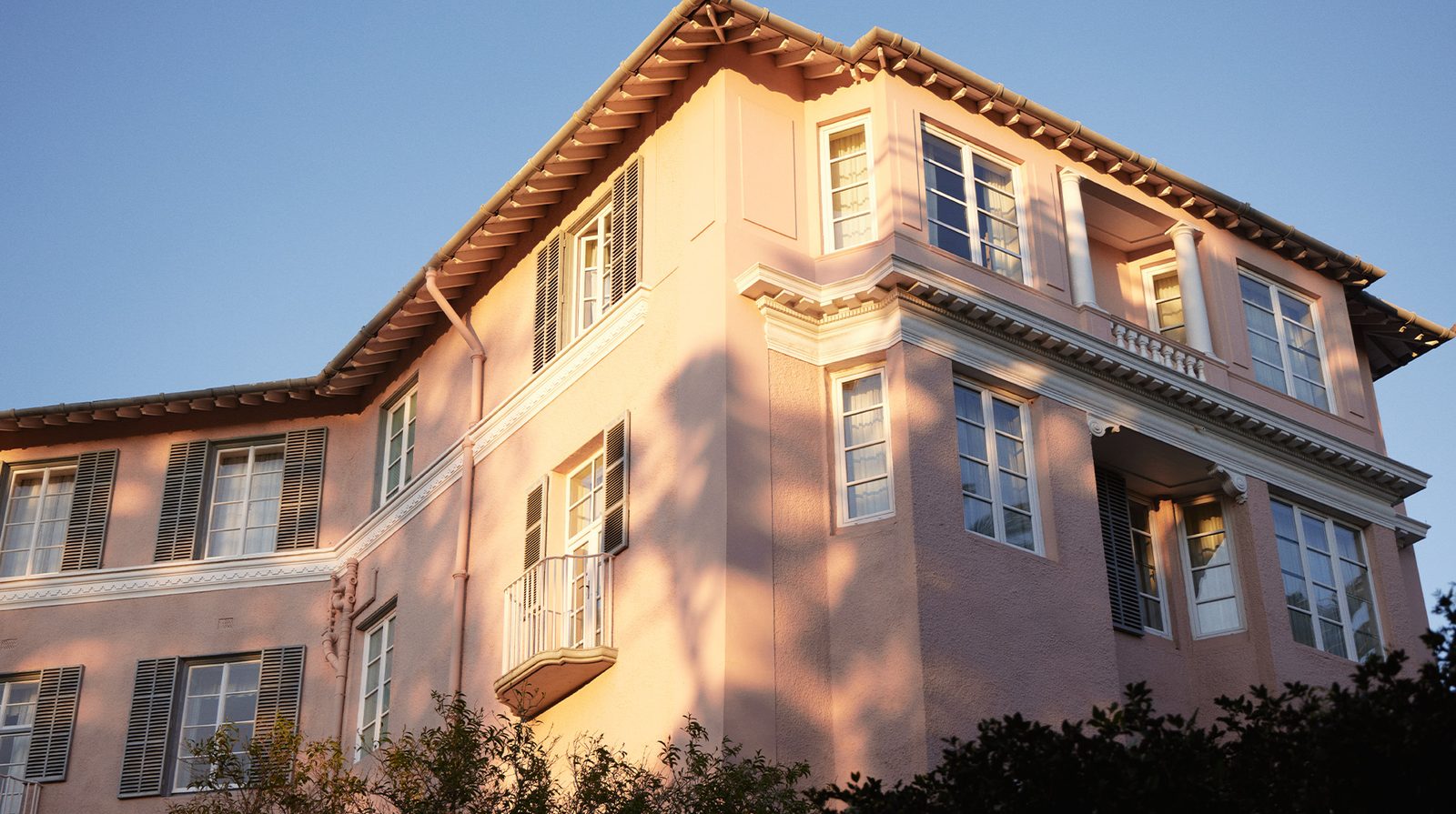 Mount Nelson, A Belmond Hotel, Cape Town exterior view