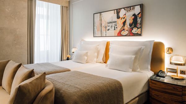 MYTHIC SANA – Downtown Suites interior