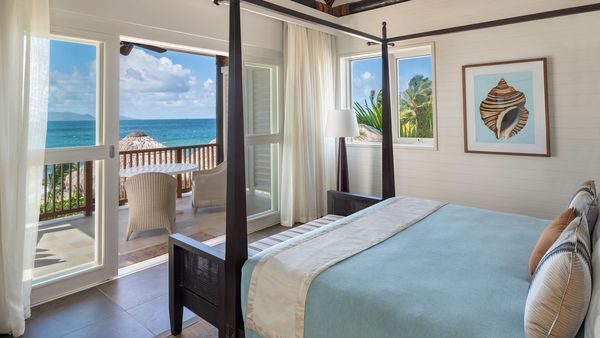 Nanuku Resort Fiji interior
