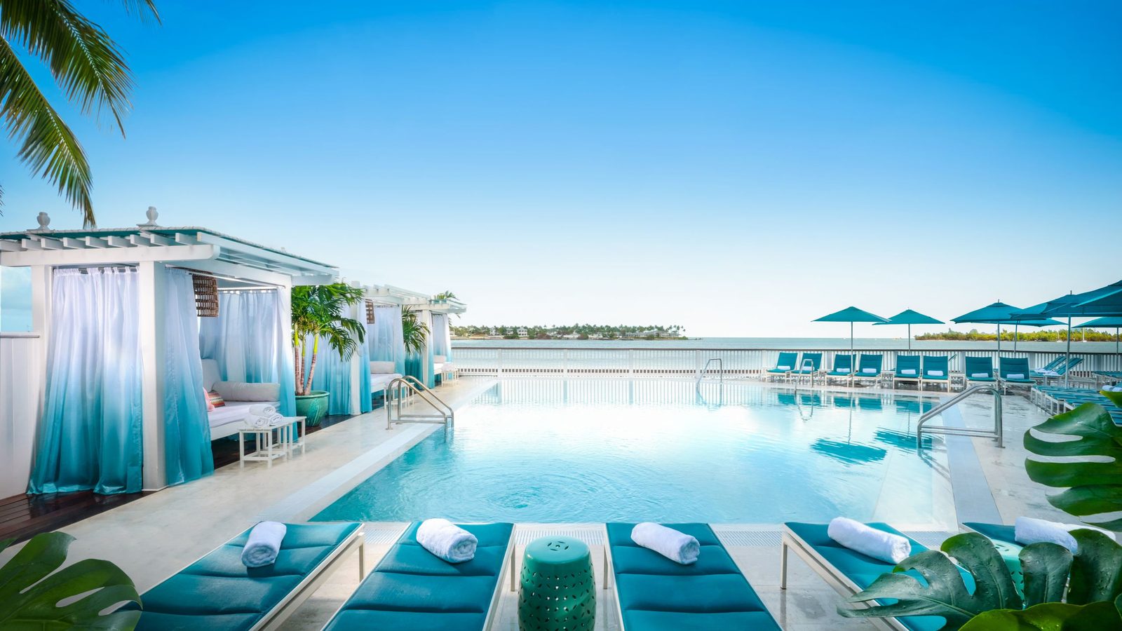 Ocean Key Resort & Spa exterior view