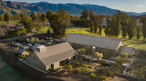 Ojai Valley Inn interior