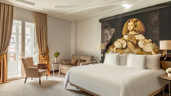 Palacio de los Duques, a Gran Meliá Hotel interior