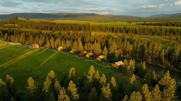 Paws Up Montana interior