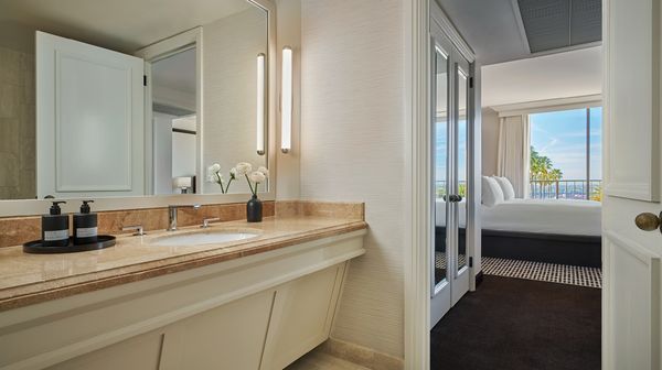 Pendry Newport Beach interior