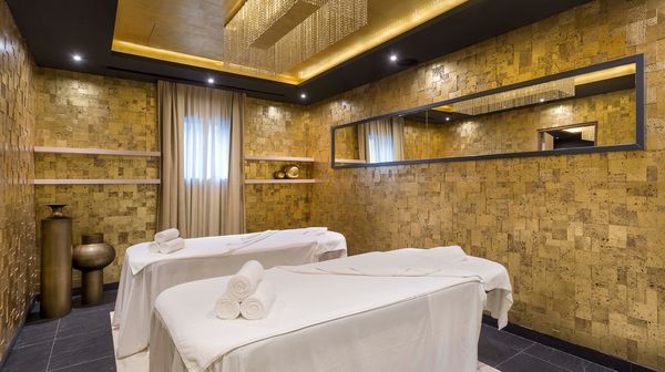 Pine Cliffs Hotel, a Luxury Collection Resort, Algarve interior