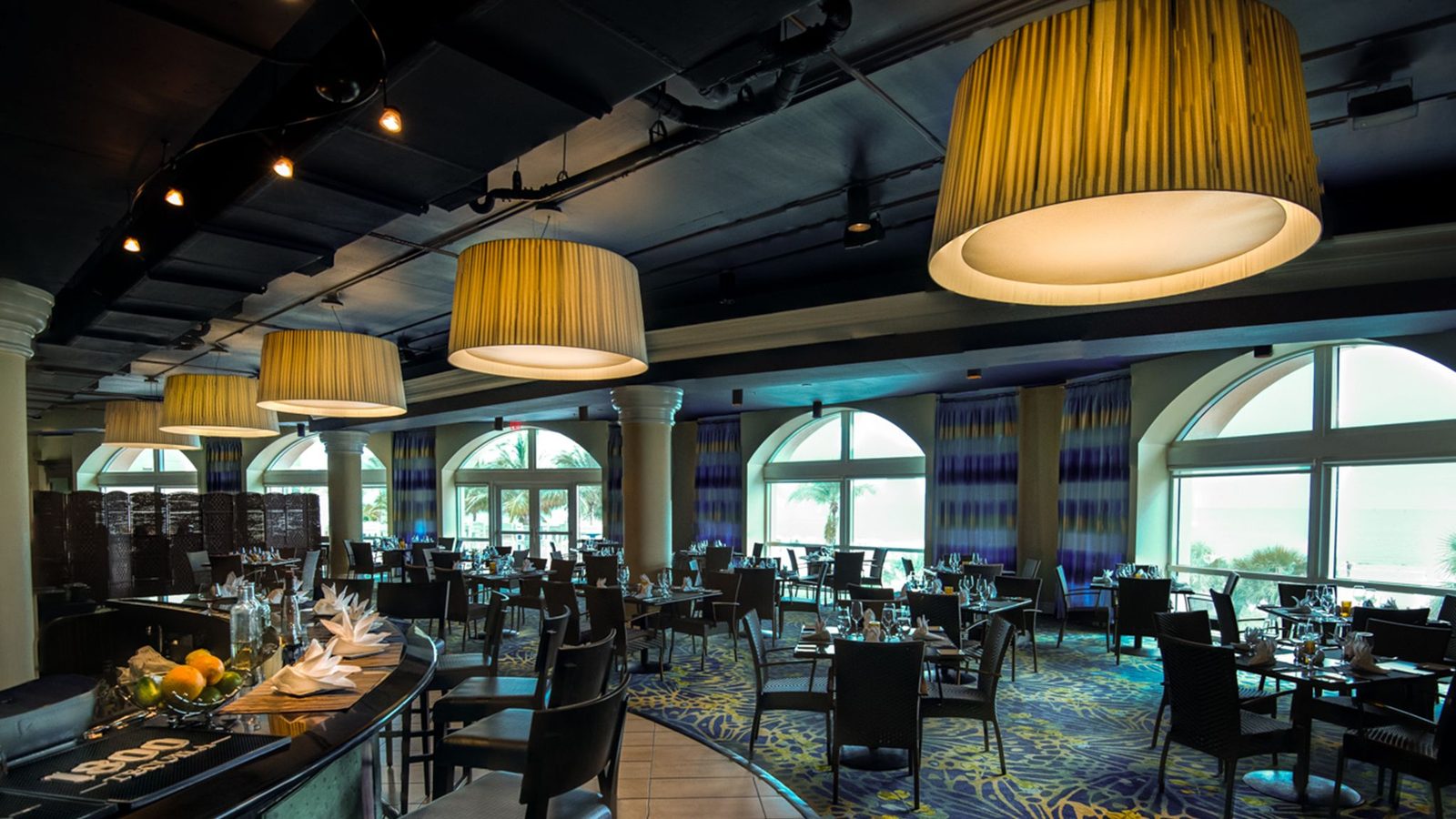 Pink Shell Beach Resort & Marina interior
