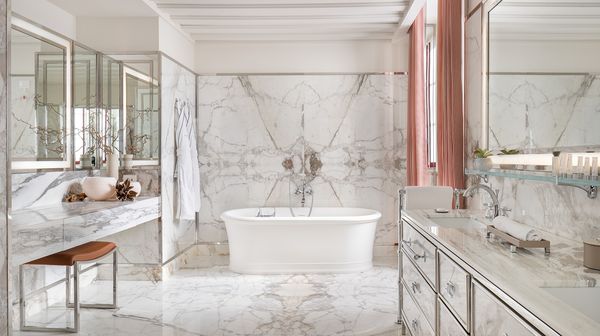 Portrait Milano — Lungarno Collection interior