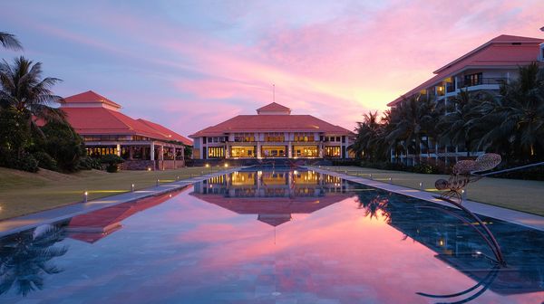 Pullman Danang Beach Resort interior