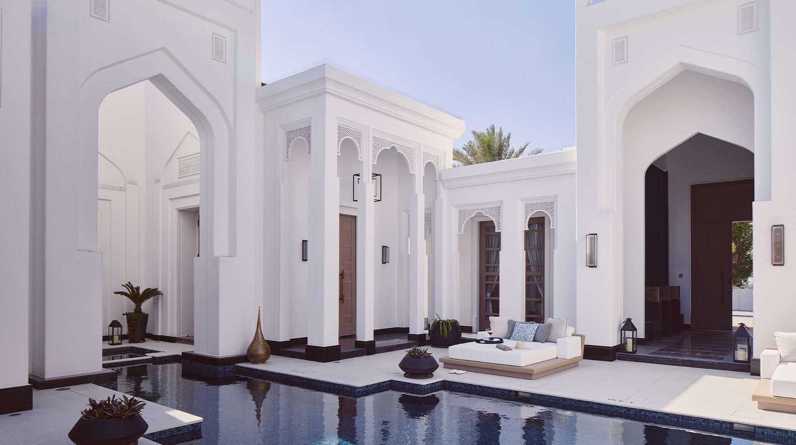 Raffles Al Areen Palace Bahrain interior