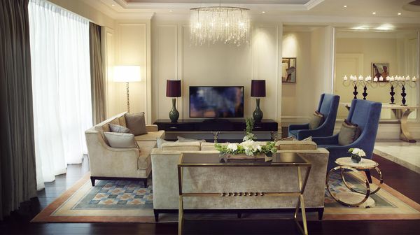 Raffles Makati interior