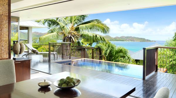 Raffles Seychelles interior