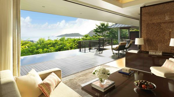 Raffles Seychelles interior